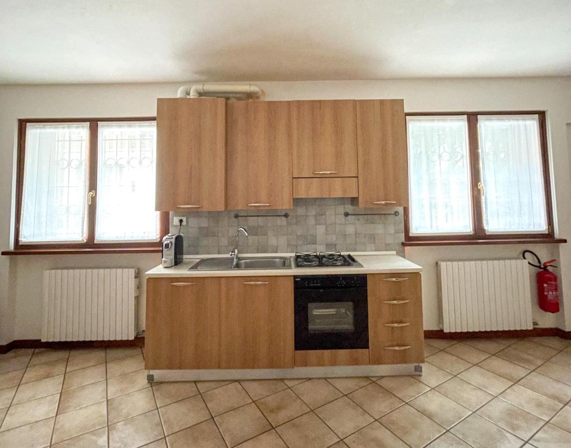 Richi Rent 01 Villa Verona Luaran gambar